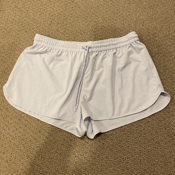 Workout clothes - Picture 2 of 11